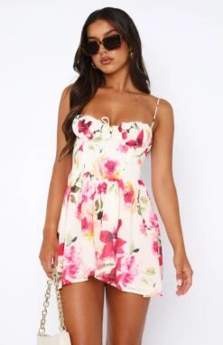 Front Page 21 Front Page -White Fox Sales 04.08.2344619