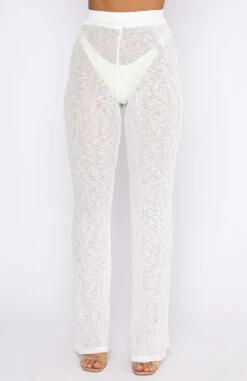 Front Page 3 Front Page -White Fox Sales 08.10.21 456