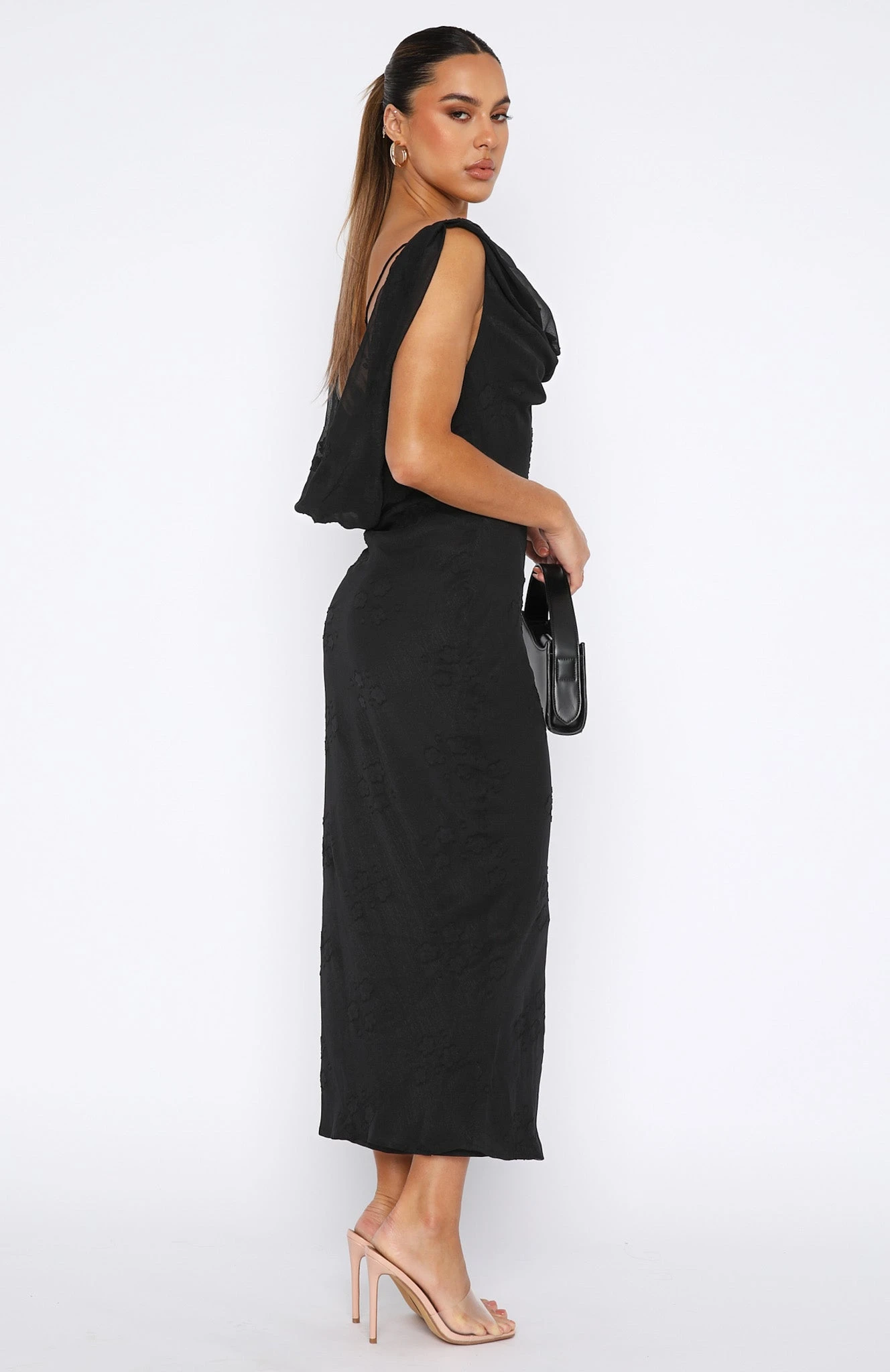 This Is The Year Maxi Dress Black | Elegant Women's Dress | Trendy & Comfortable 5 This Is The Year Maxi Dress Black | Elegant Women's Dress | Trendy & Comfortable - Image 3