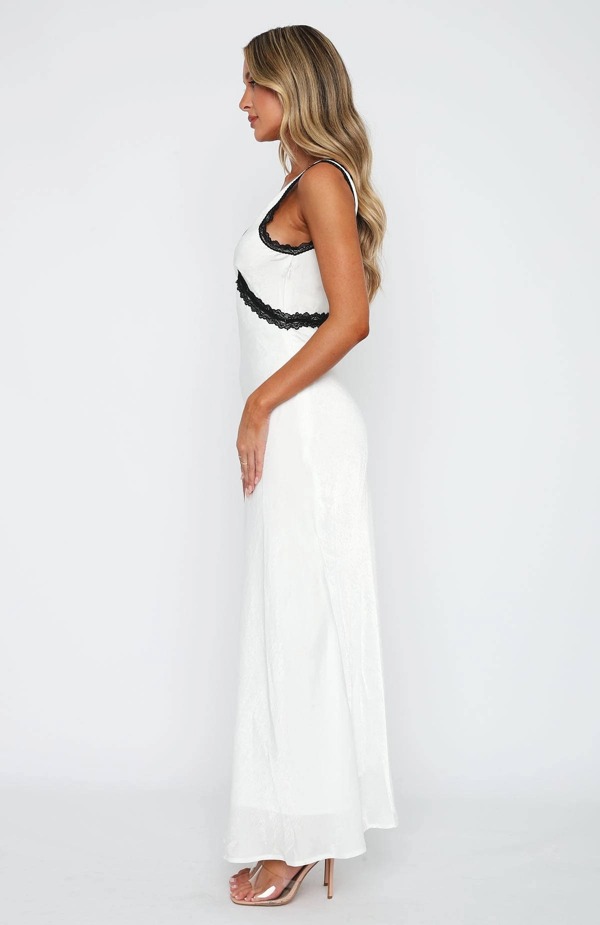 Event Ready Maxi Dress White - Elegant Women's Evening Gown 5 Event Ready Maxi Dress White - Elegant Women's Evening Gown - Image 3