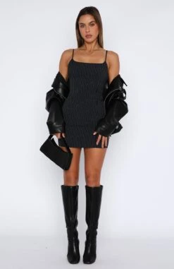 Just A Lil Bit Mini Dress Navy Pinstripe - Stylish Women's Dresses 15 Just A Lil Bit Mini Dress Navy Pinstripe - Stylish Women's Dresses -White Fox Sales 24.04.2326551