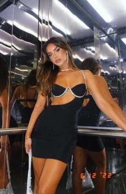 Turn Back Time Mini Dress Black - Stylish & Elegant Women's Dress