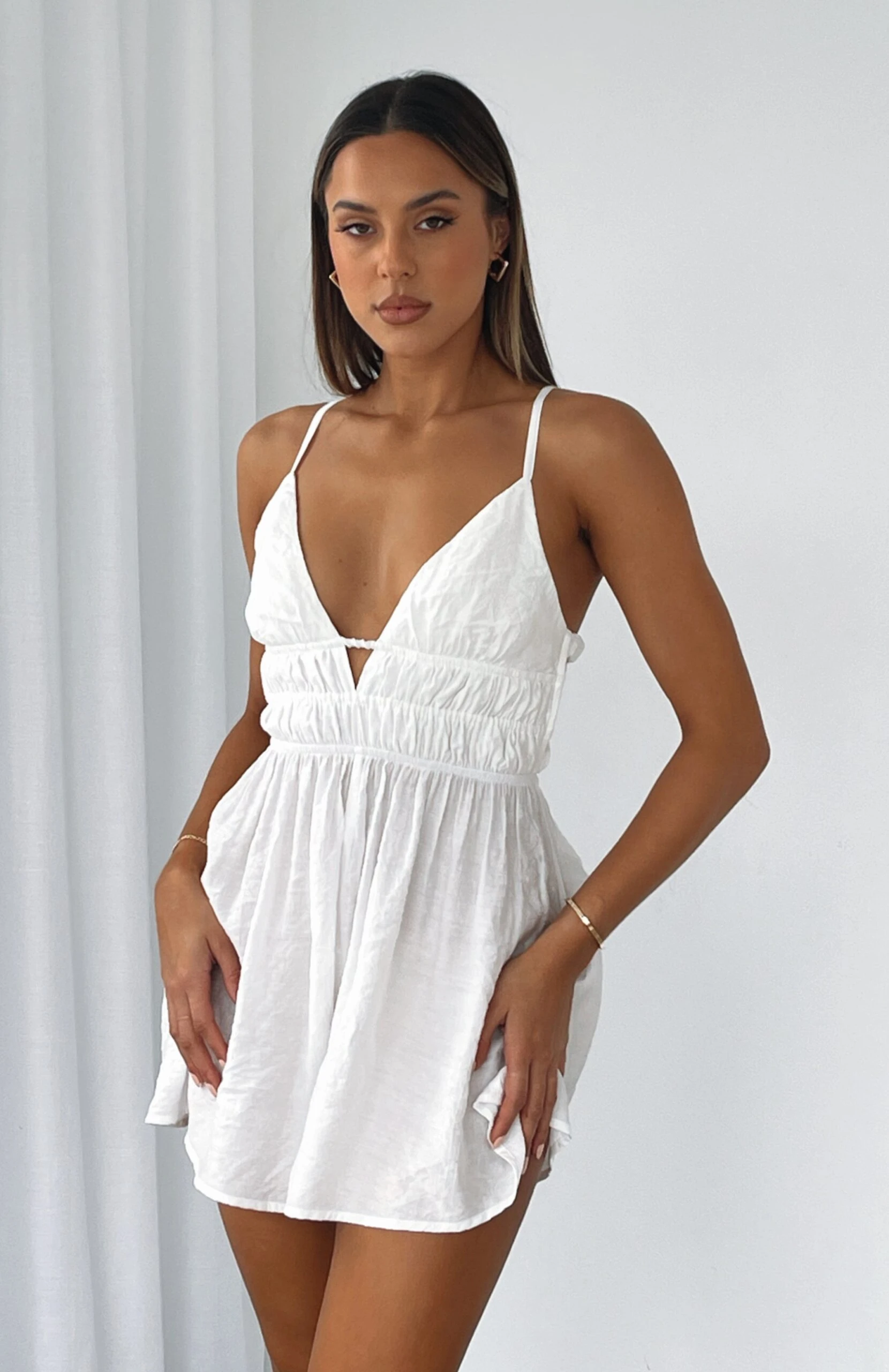 Meet You There Playsuit White - Elegant Day Dress for Women 3 Meet You There Playsuit White - Elegant Day Dress for Women