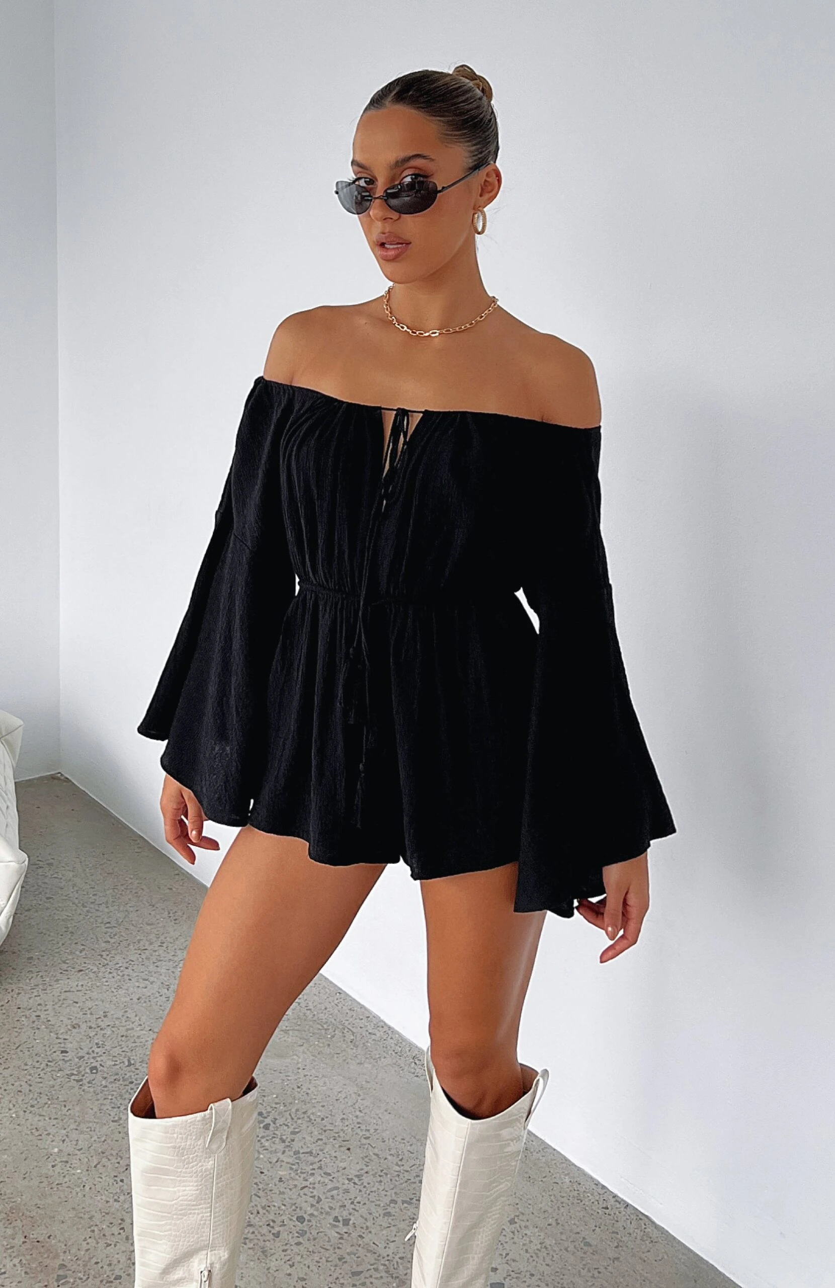 Another Night Playsuit Black - Stylish Women's Jumpsuit for Evening Wear 3 Another Night Playsuit Black - Stylish Women's Jumpsuit for Evening Wear