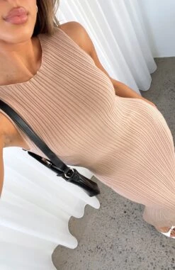 Tami Maxi Dress Beige - Elegant Day Dress for Women -White Fox Sales C8ECEBA1 1D18 4A3B B569 379033D23668