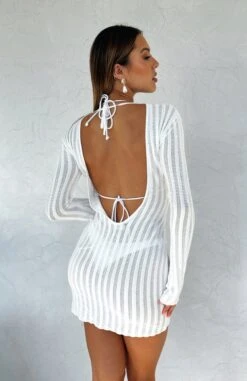 Elegant Crowded Room Mini Dress White - Perfect Resort Wear for Summer
