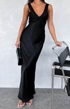 Elegant Event Ready Maxi Dress Black - Perfect for Any Occasion -White Fox Sales EVENT READY DRESS 05.05.23 08