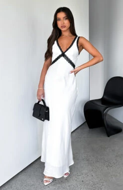 Event Ready Maxi Dress White - Elegant Women's Evening Gown 15 Event Ready Maxi Dress White - Elegant Women's Evening Gown -White Fox Sales EVENT READY DRESS 05.05.23 09