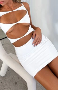 Eyes On Me Mini Dress White - Elegant & Stylish Women's Dress 14 Eyes On Me Mini Dress White - Elegant & Stylish Women's Dress -White Fox Sales EYES ON ME MINI DRESS .17.10 2