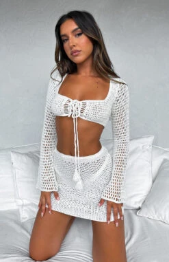 Give Me Something Crochet Mini Skirt Off White - Stylish Resort Wear for Women