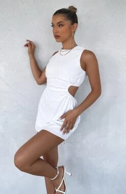 In The Bag Mini Dress White - Elegant Day Dress for Women -White Fox Sales IN THE BAG MINI DRESS 05 05 22 0004